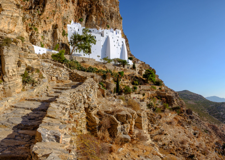 panagia-hozoviotissa-amorgos