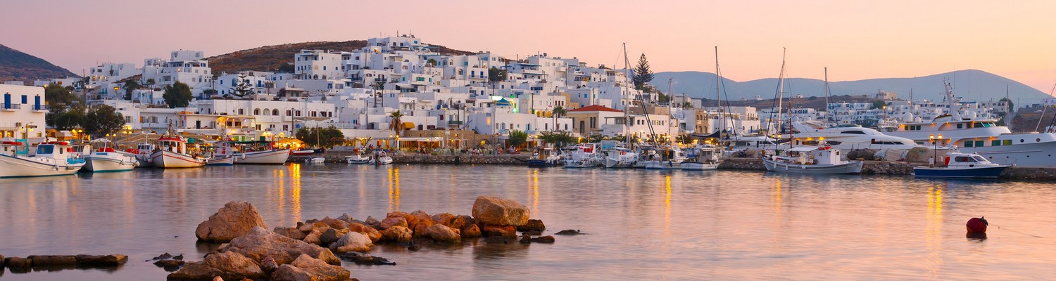 Port de charme à Naoussa, sur l'île de Paros